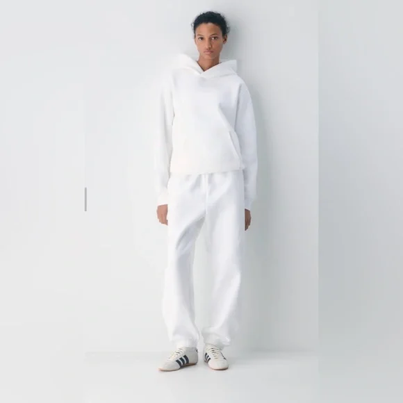 Aritzia TNA White Drawstring Waist Sweetfleece Mega jogger 2XS - Picture 2 of 7